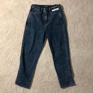 High Waisted Mom Jeans *new with tags*